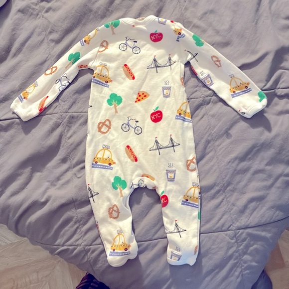 Estella NYC Themed Baby Onesie - Picture 2 of 4